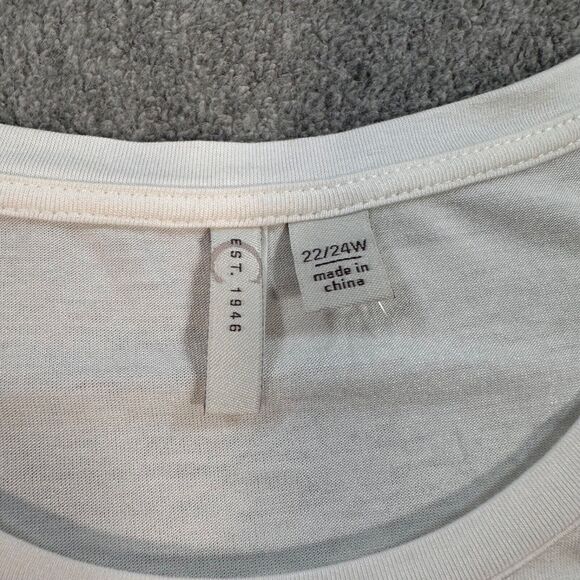 Cato Est. 1946 Merry and Bright Holiday Shirt Women's 22/24W White Sequins - Picture 2 of 8